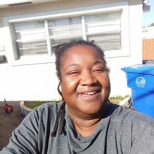 Meet your Posher, Candra